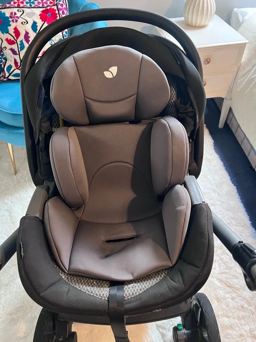 Silver Cross Wave Travel System - Image 4