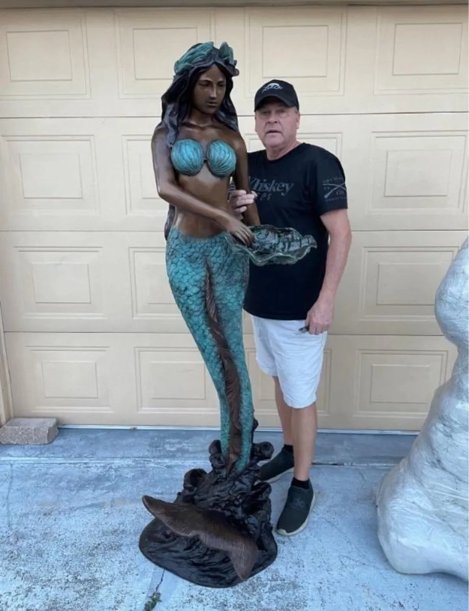 Bronze mermaid water feature - Image 2