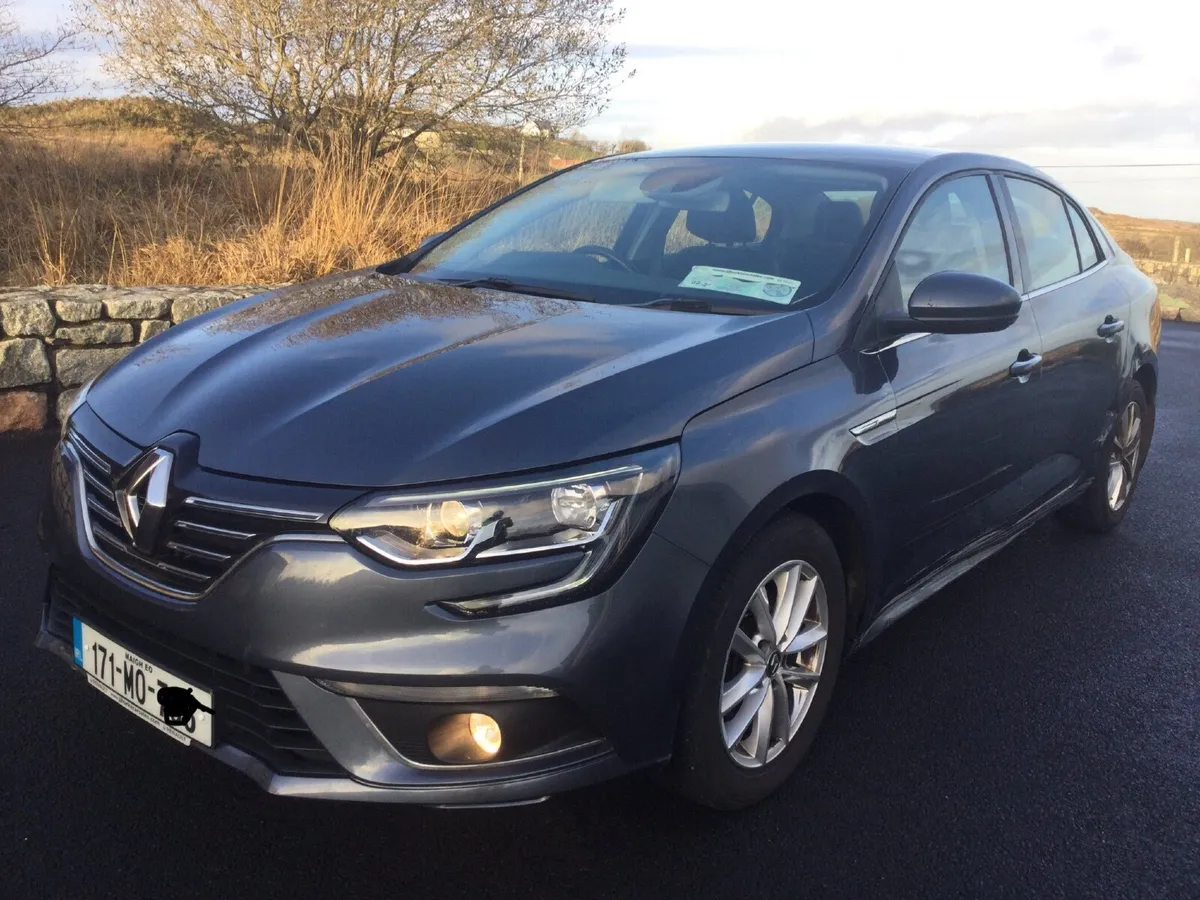 2017 Renault Megane - Image 1
