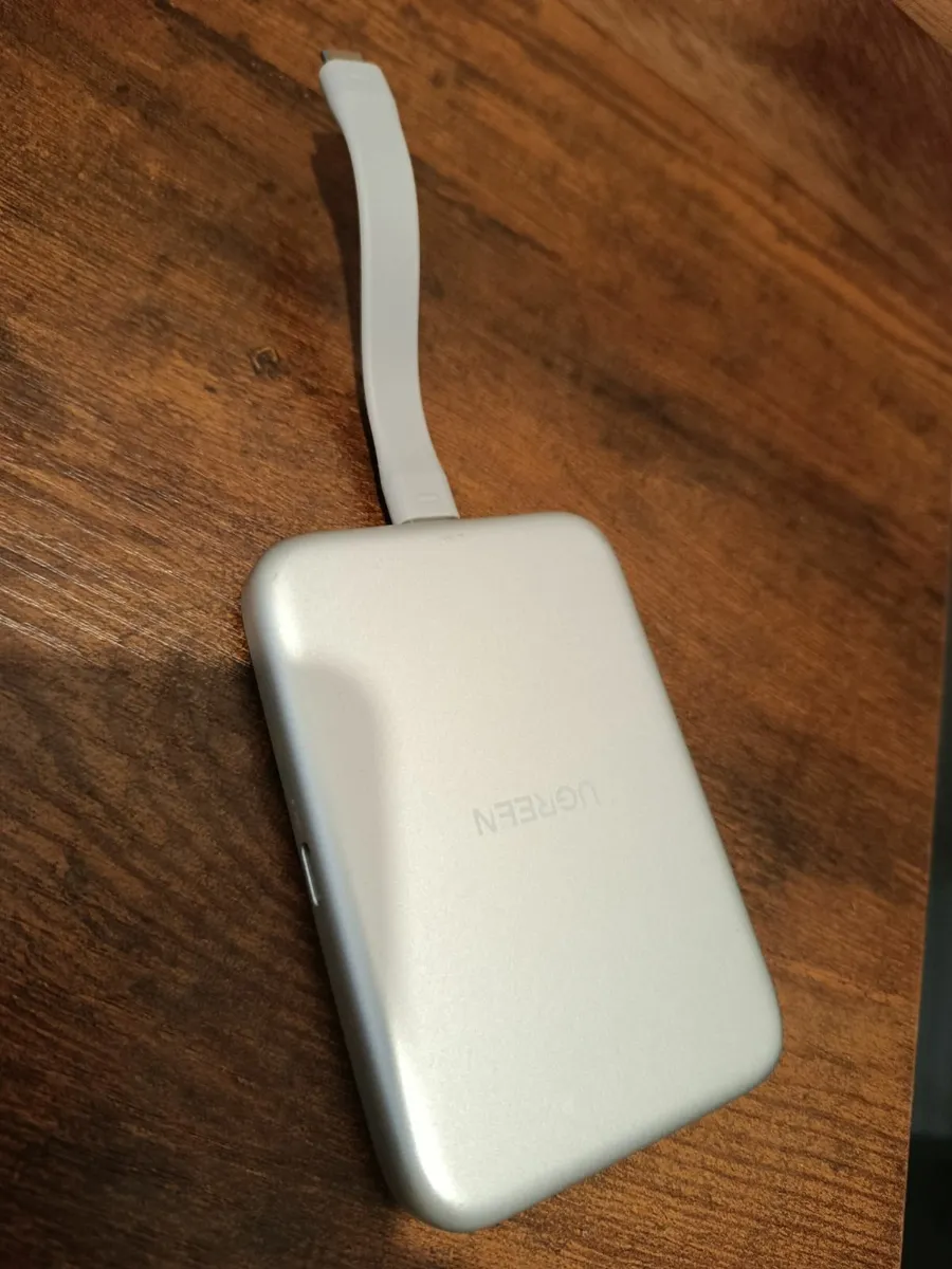 UGREEN Magnetic M.2 NVMe SSD Enclosure - Image 1