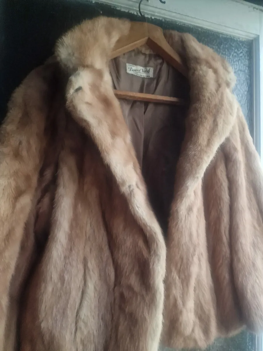 Vintage David Vard real fur ladies jacket post inc - Image 1