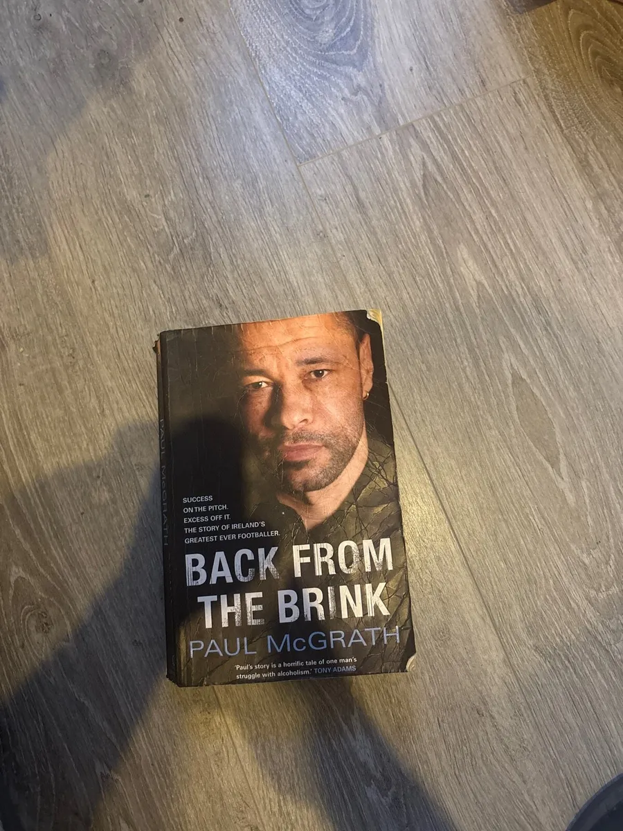 Books for sale - Image 1