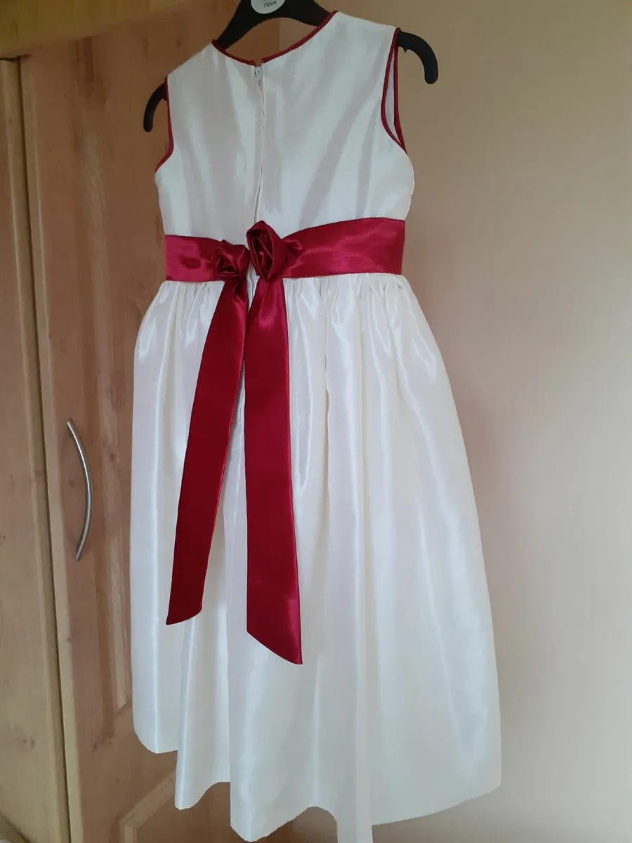 Girl's dress - Image 2