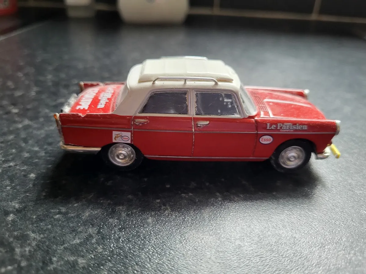 Model cars 1:43 scale - Image 1