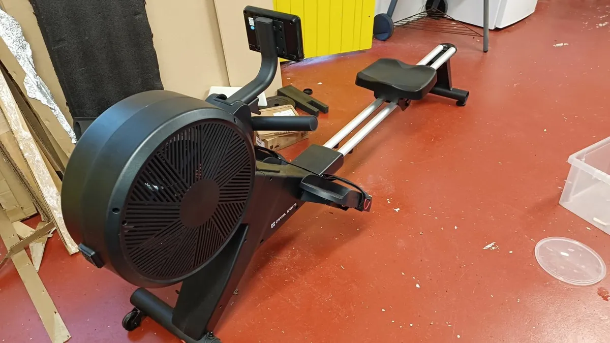 Rowing Machine - Image 1