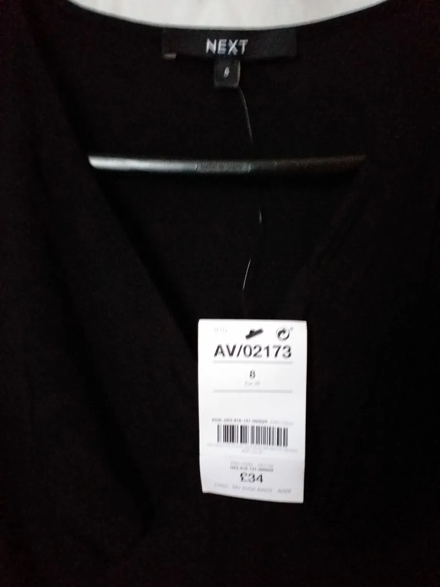 NEW BLACK NEXT TOP SIXE 8 - Image 3