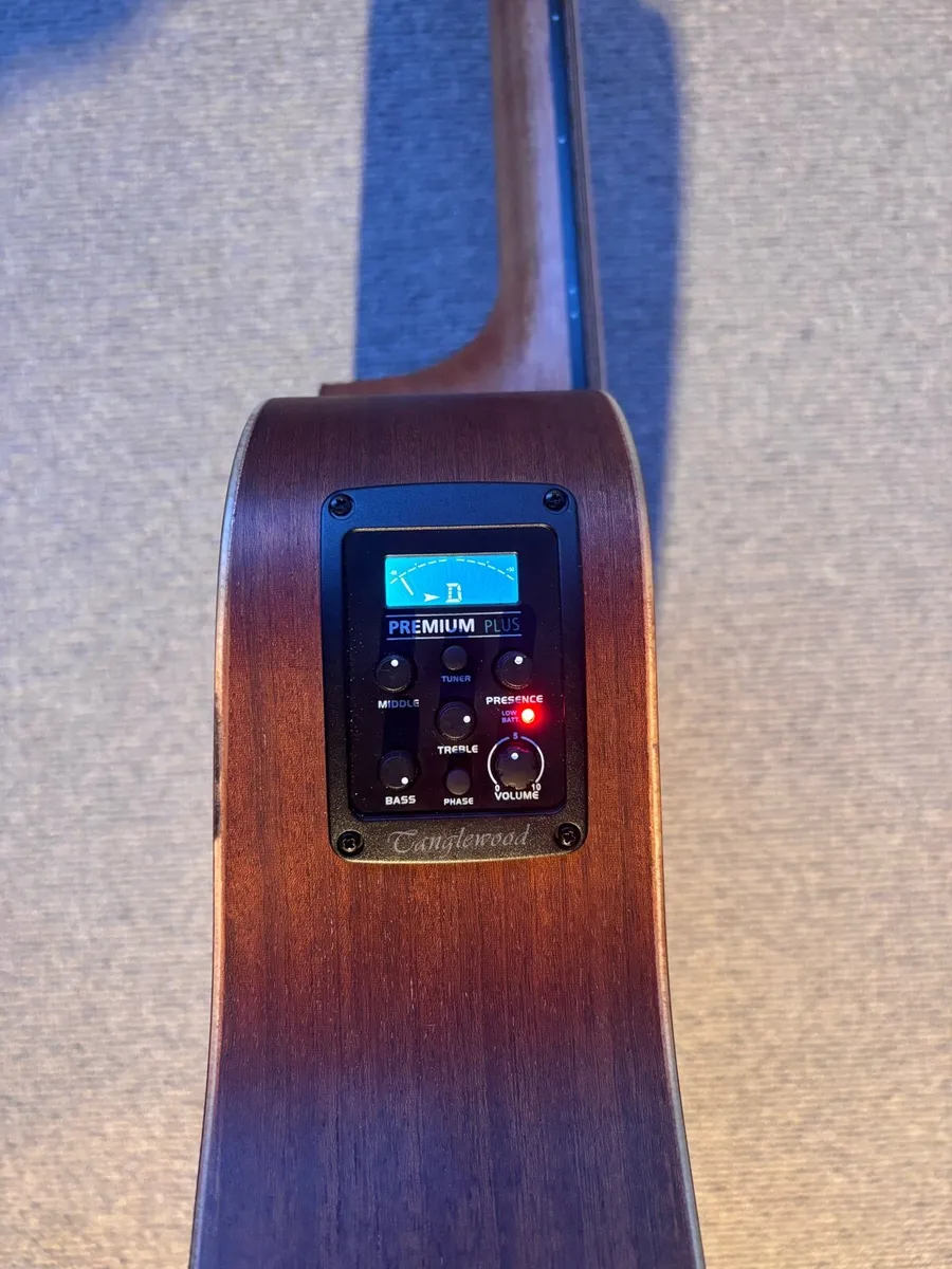 Tanglewood TW2 TE Travel Electro Acoustic Guitar - Image 3