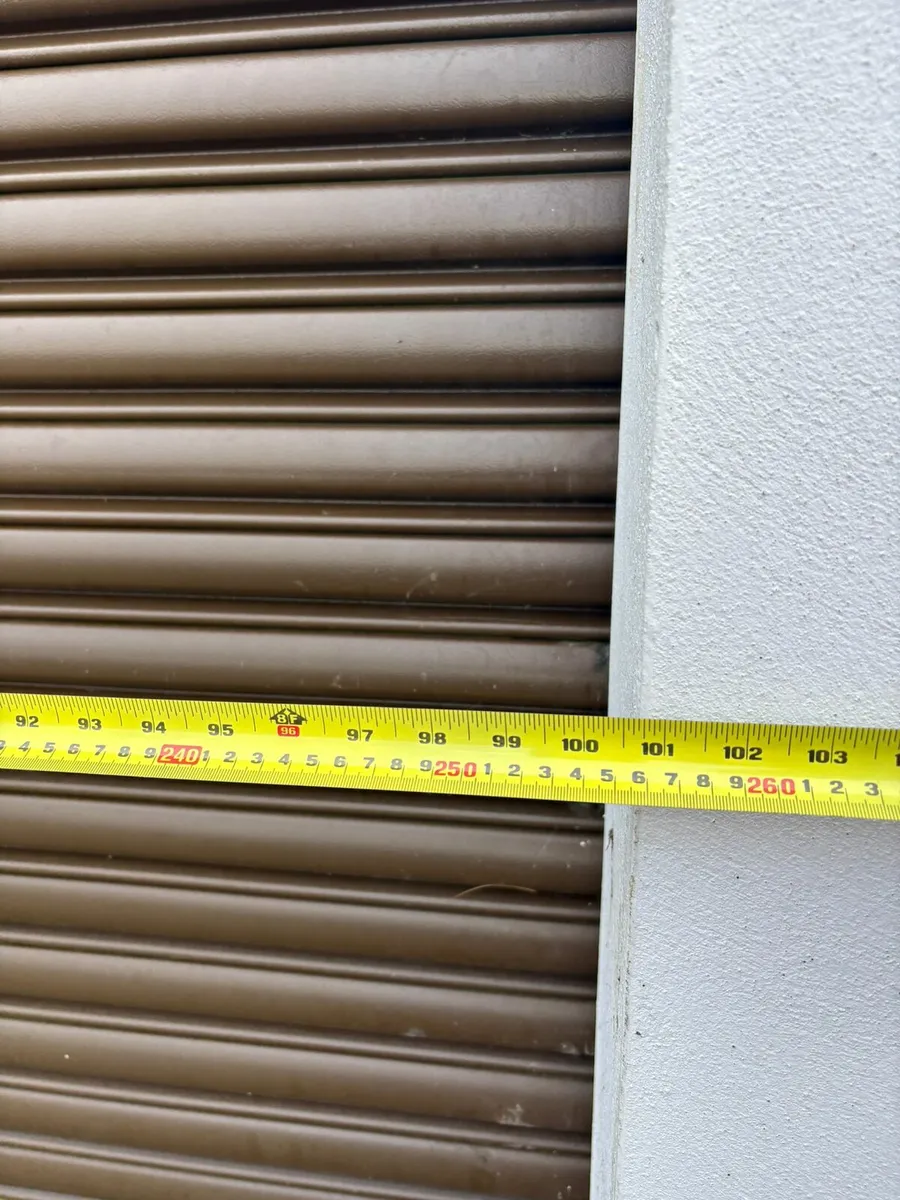 Garage door - Image 4