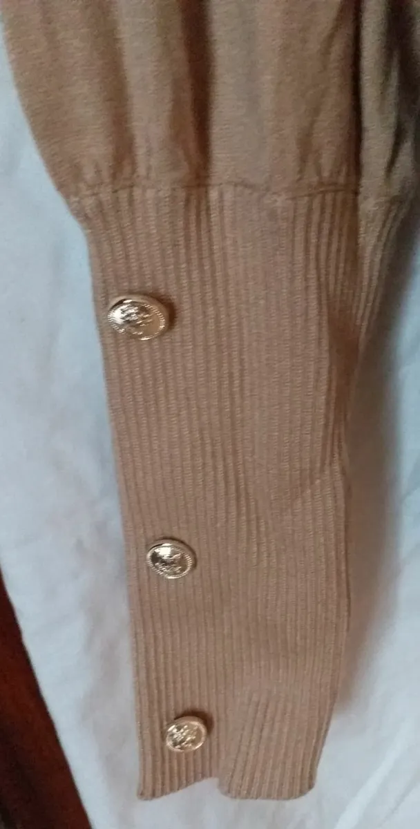 NEW BEIGE KNITTED LIPSY TOP SIZE 10 - Image 2