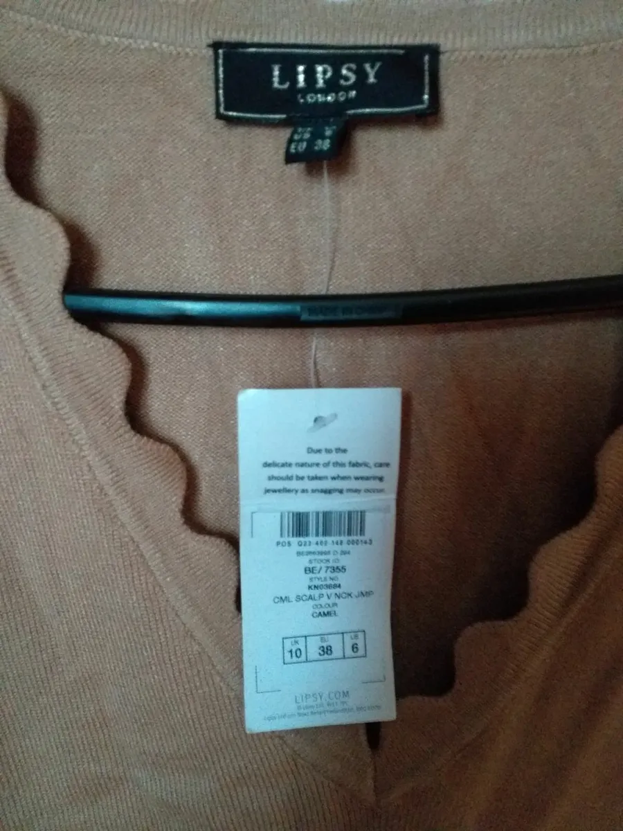 NEW BEIGE KNITTED LIPSY TOP SIZE 10 - Image 4