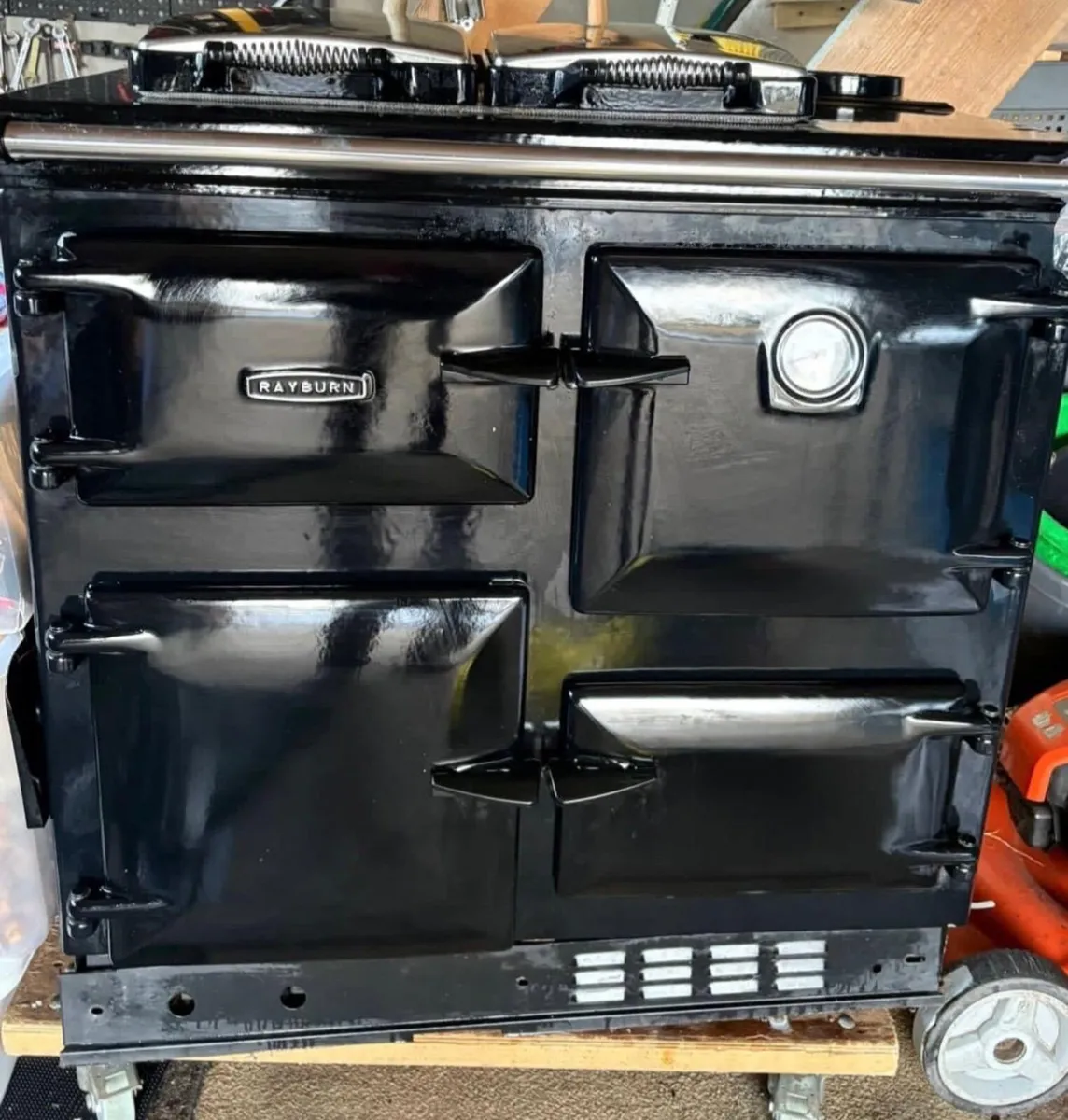 Rayburn oil stove - Image 1