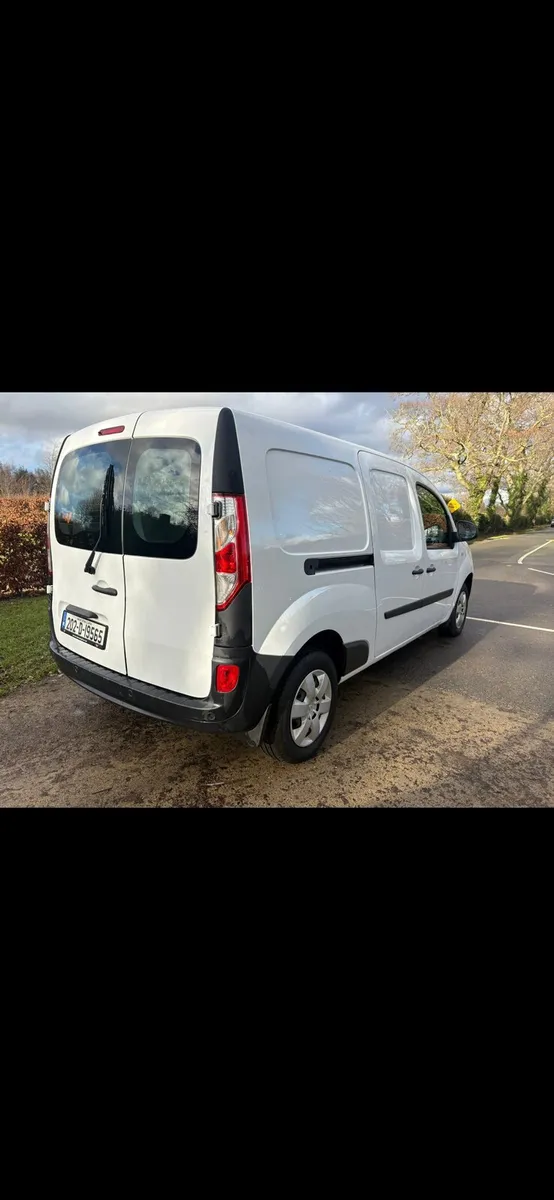 RENAULT KANGOO ZE ELECTRIC AUTOMATIC - Image 3