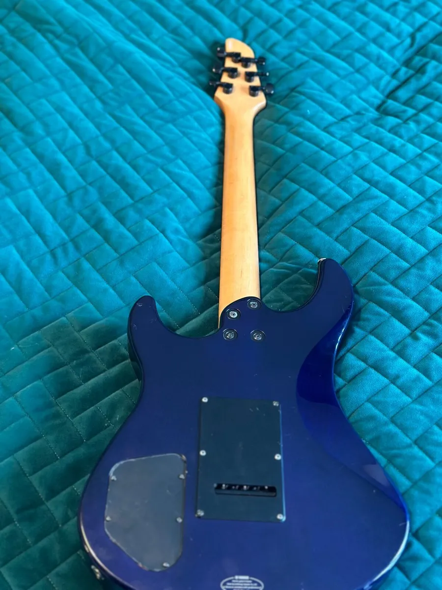 Yamaha RGX-620z electric guitar - Image 3