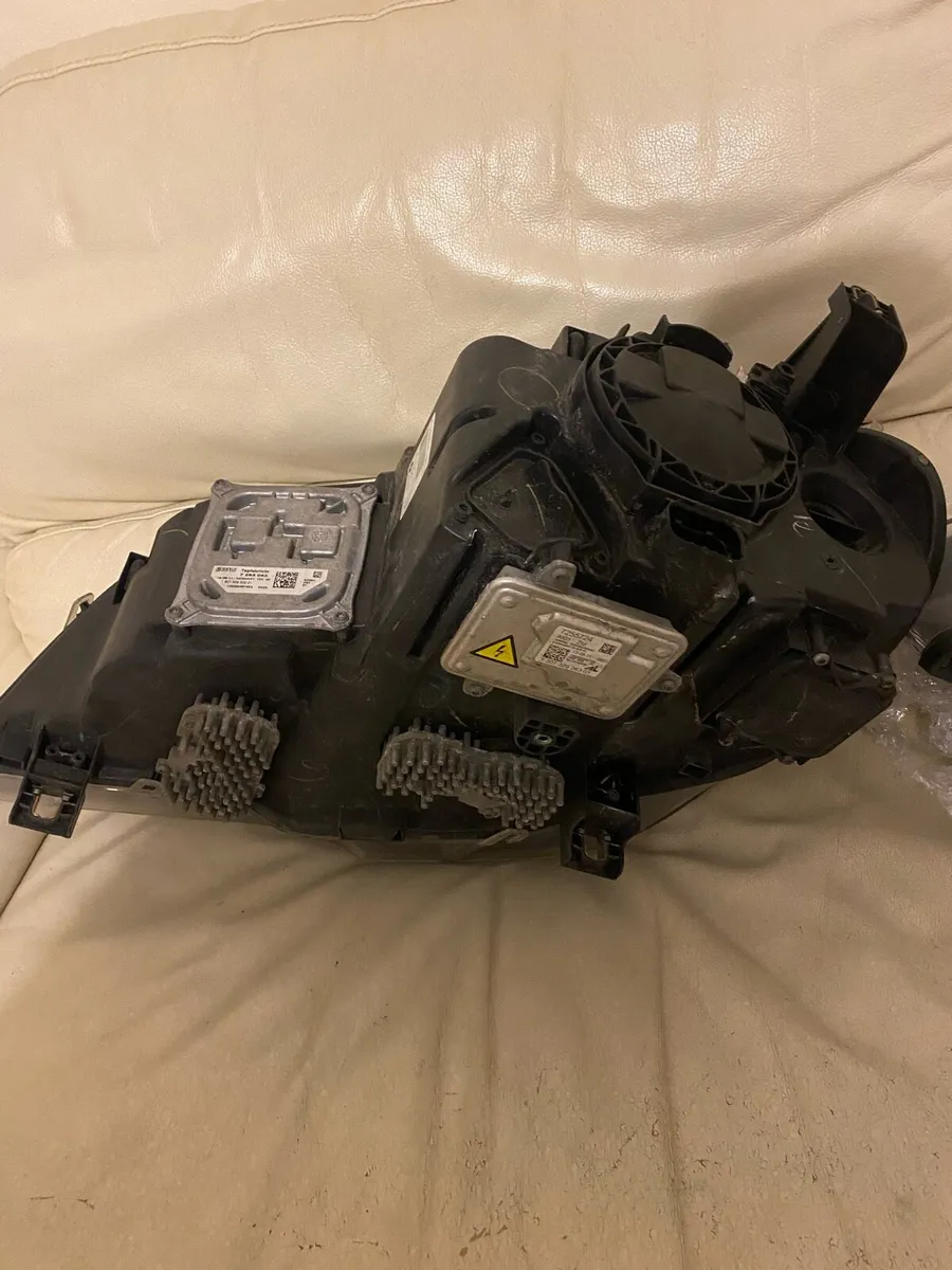 BMW X5-X6 GT5 headlights - Image 2