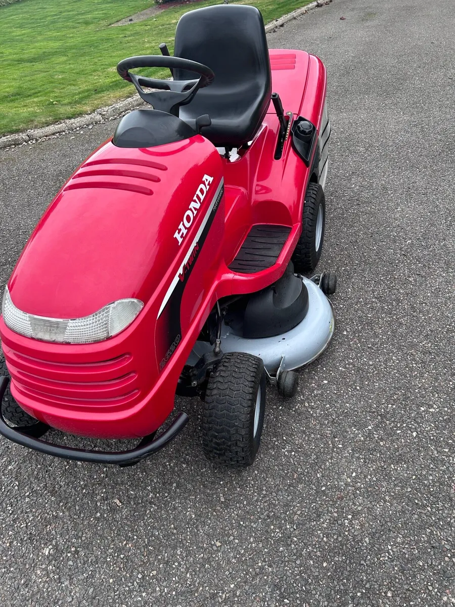 48 inch Honda 2620 Lawnmower - Image 4