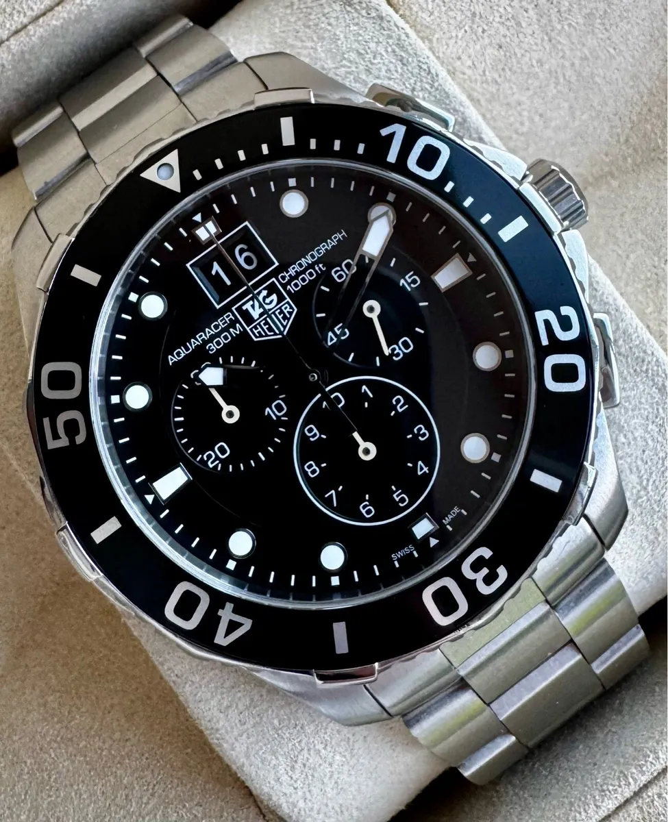 Tag Heuer Aquaracer 300M - Image 1