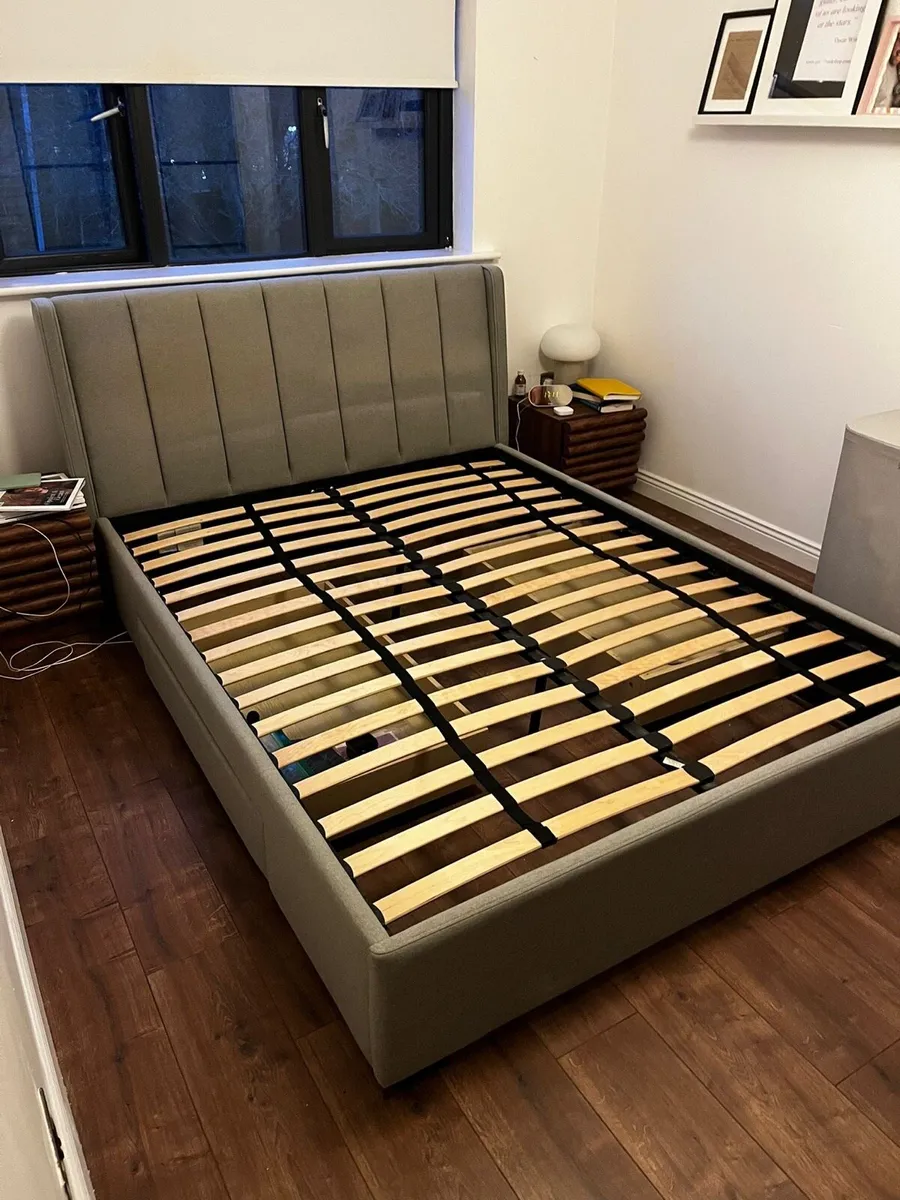 Bremen king size bed - Image 2