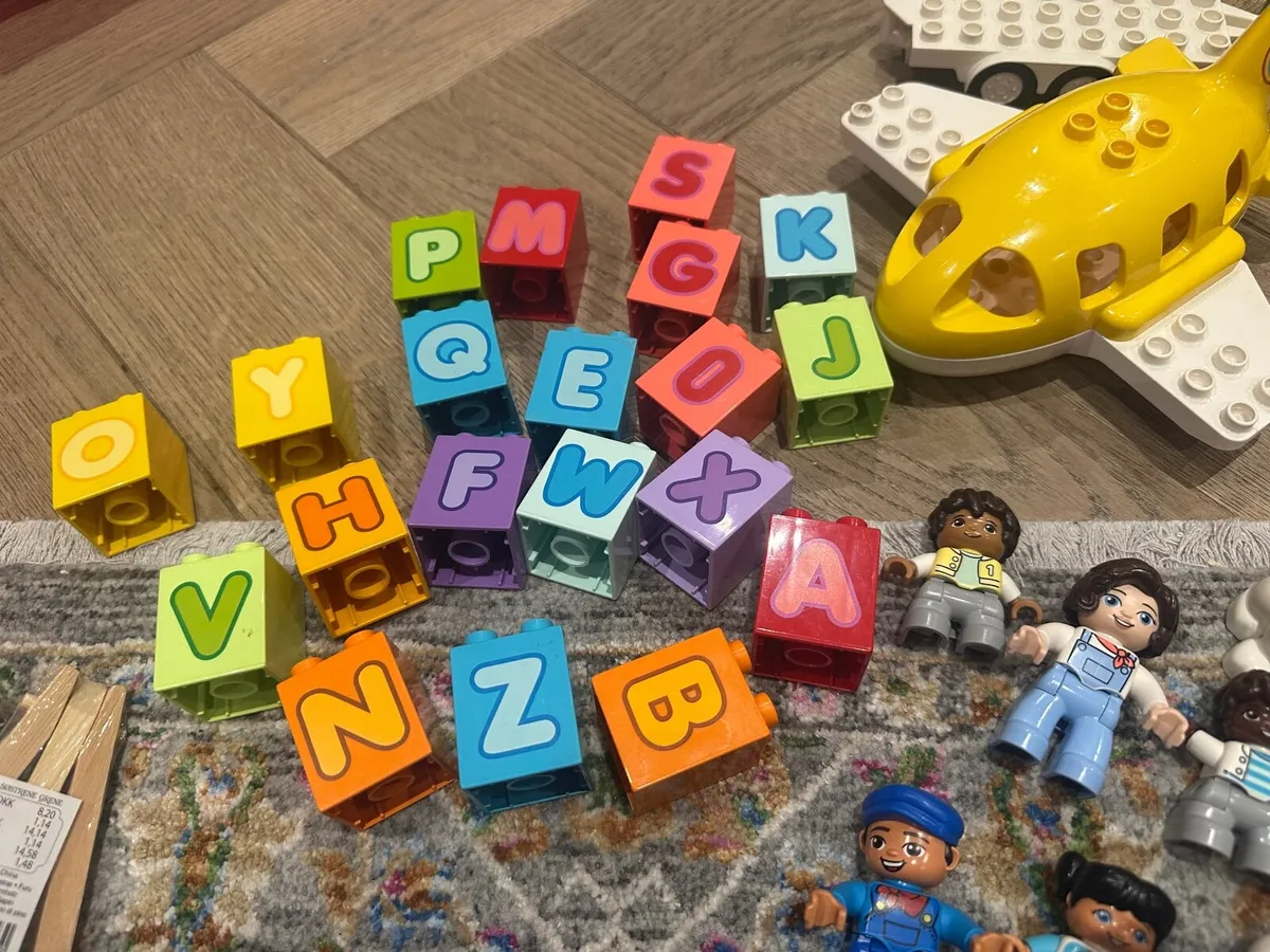 Big Lego Duplo bundle vehicles/people/bricks - Image 2