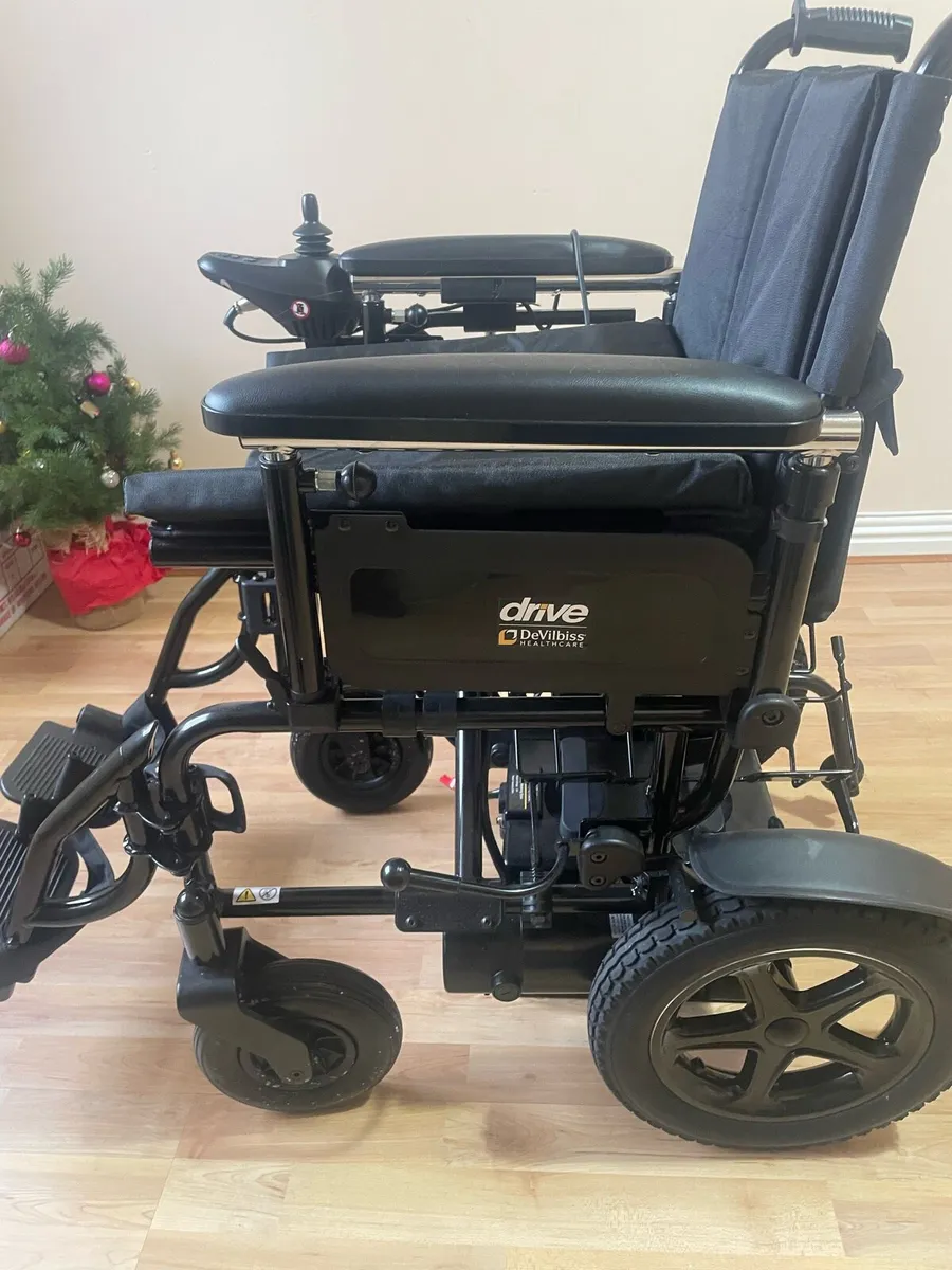 Electric wheelchair - Image 2