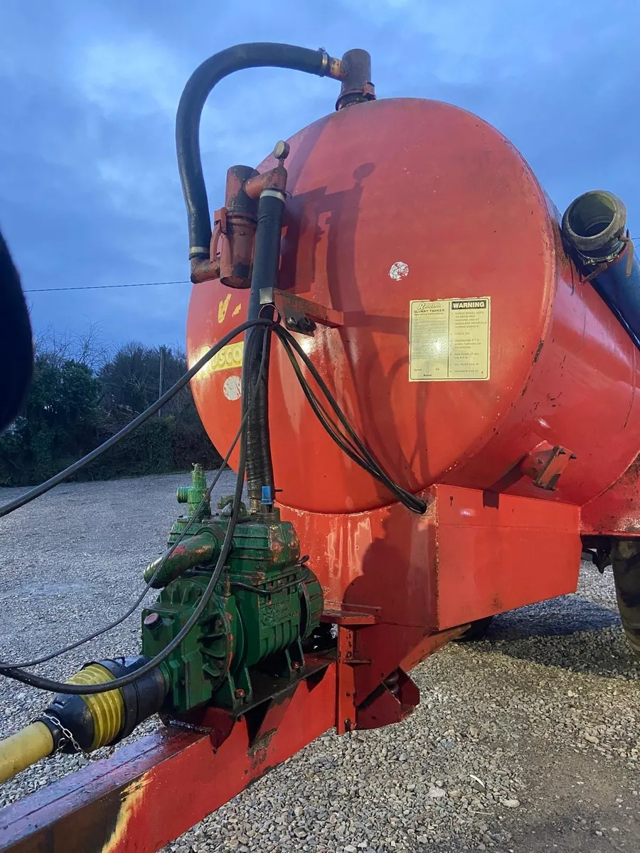 Ruscon slurry tanker - Image 4