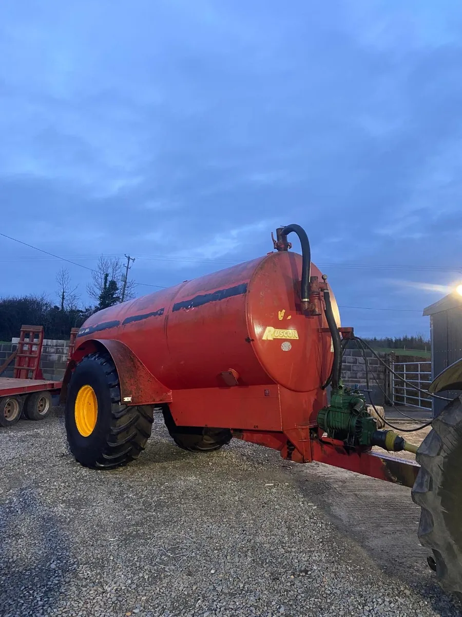 Ruscon slurry tanker - Image 1