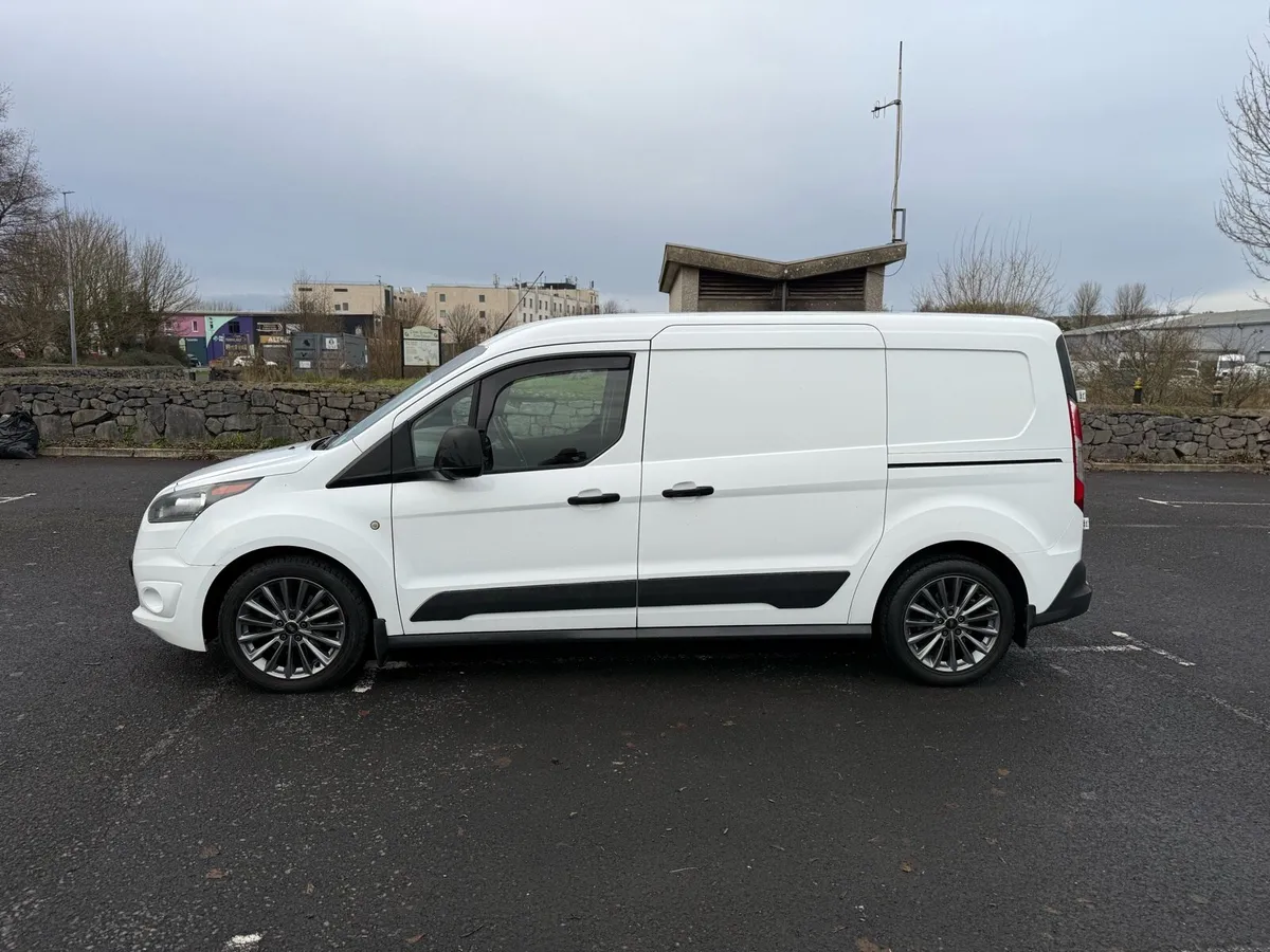 Ford Transit Connect LWB Trend - Image 4