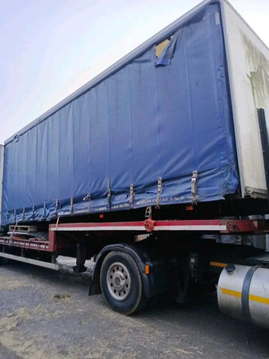 Curtains side body - Image 2