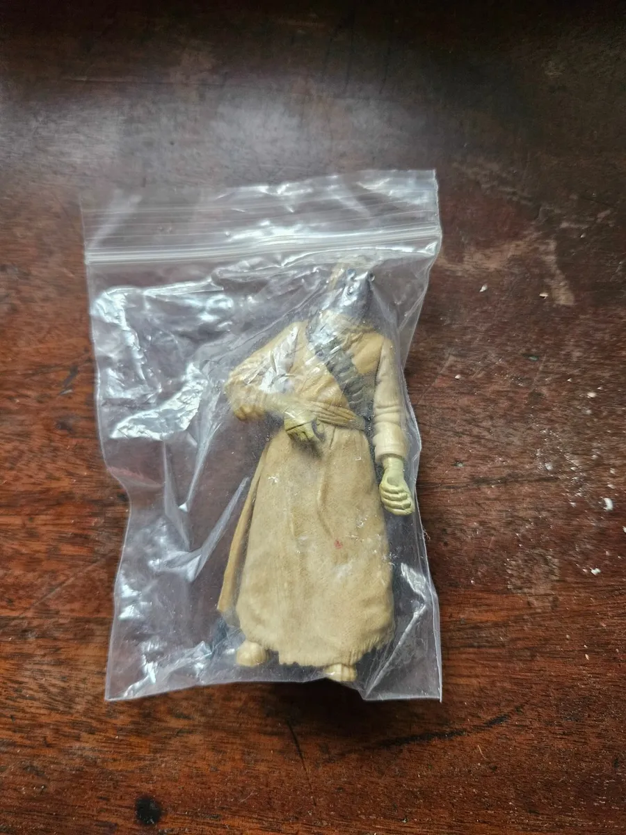 Star Wars Tusken Raider Figure - Image 1