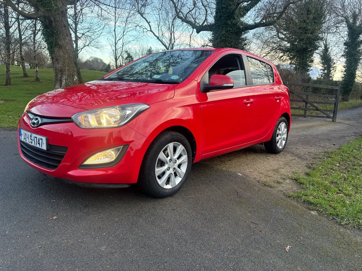 Hyundai i20 nct & tax - Image 2