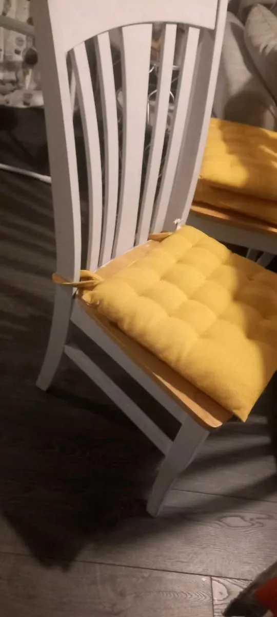 Kitchen chairs - Image 1