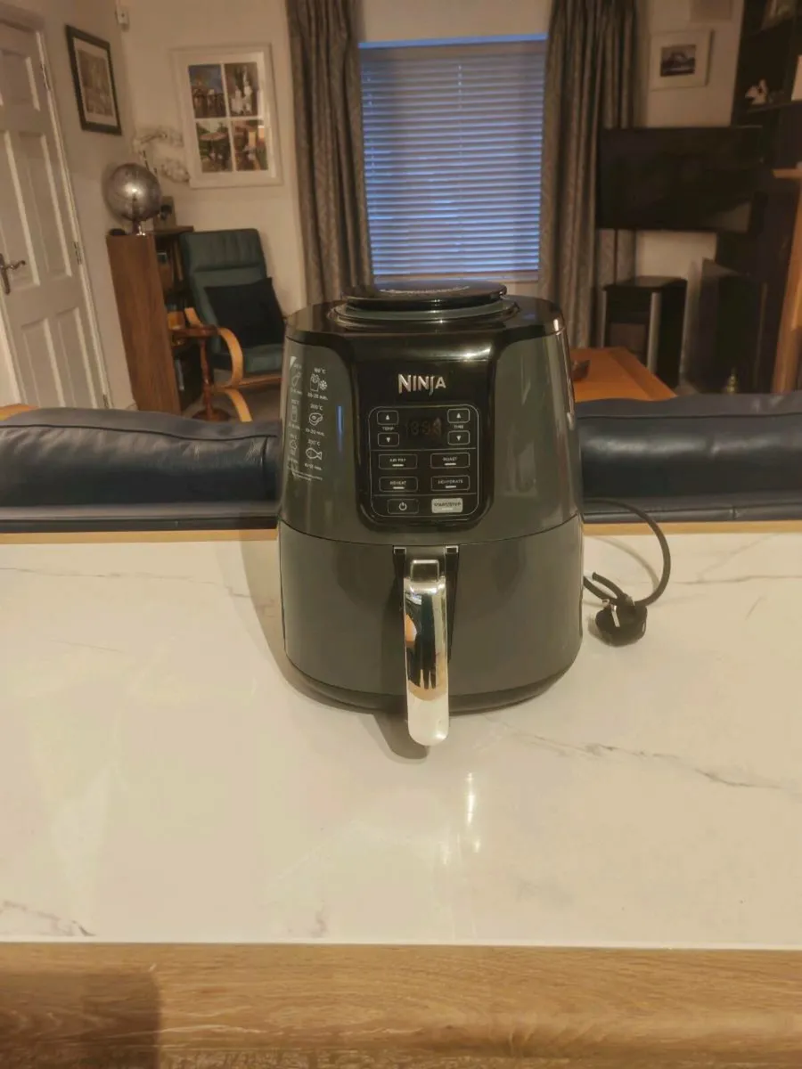 Ninja Air Fryer - Image 2