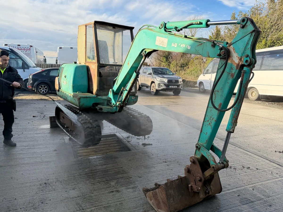 Mini diggers wanted - Image 1