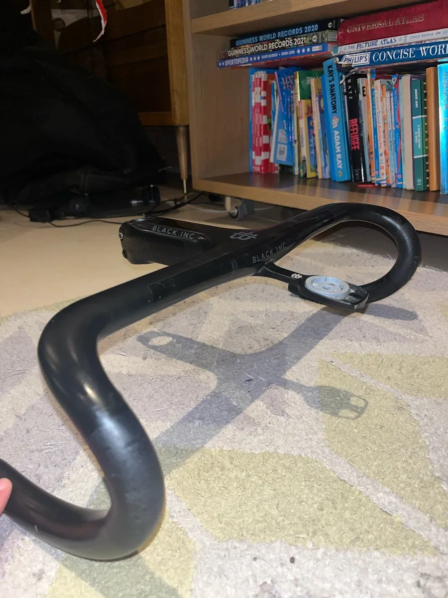 BLACK INC INTEGRATED AERO BARSTEM HANDLEBAR - Image 1
