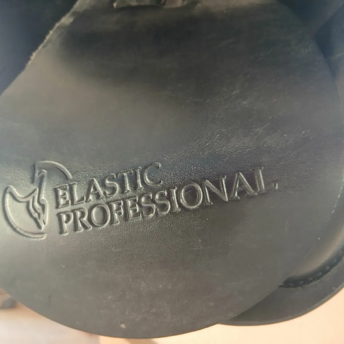IMMACULATE  GP/JUMP PRESTIGE  17"SADDLE - Image 3