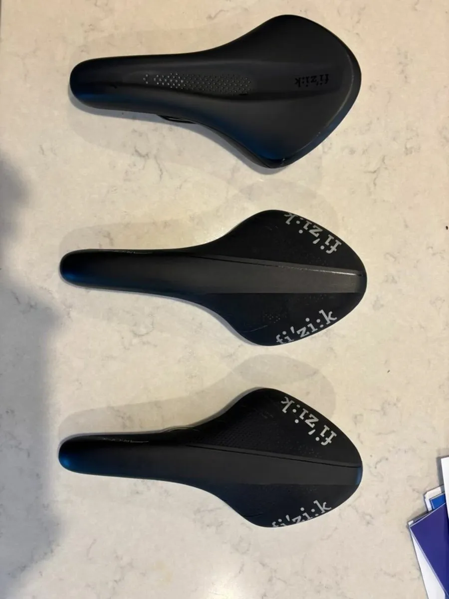 Fizik Saddle - Image 1