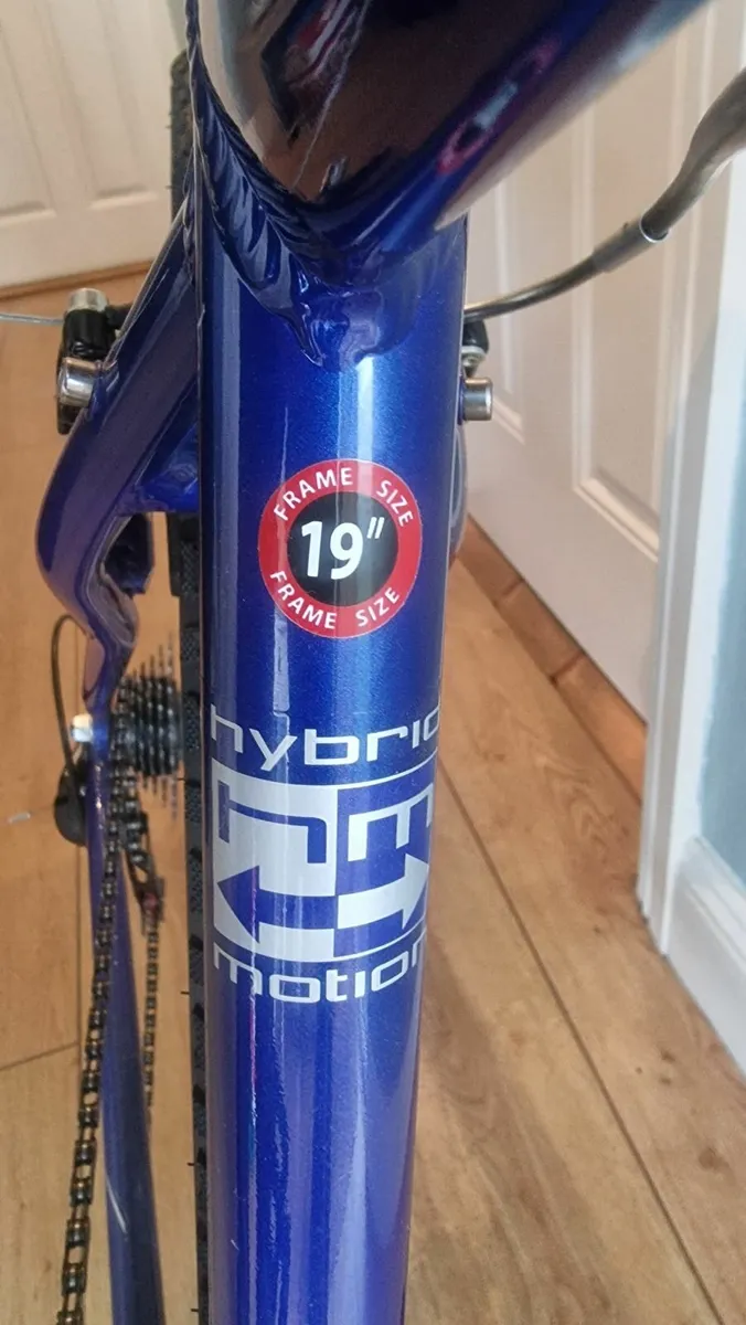 19" Bike as new Apollo Encounter - Image 4