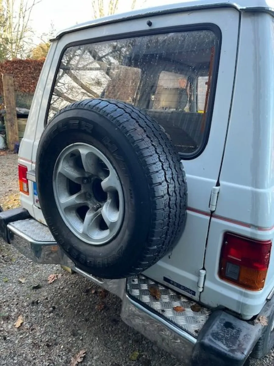 Mitsubishi Pajero 1987 - Image 3