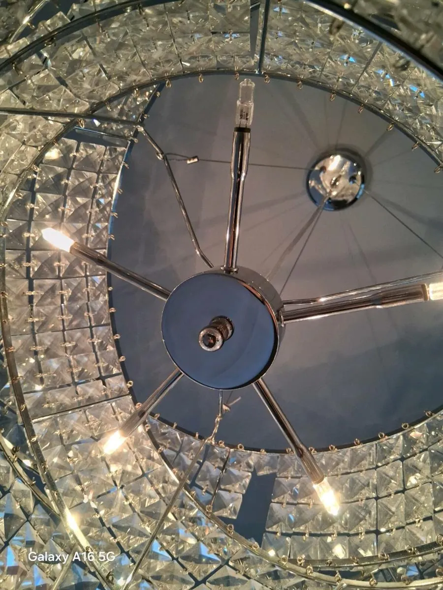 Light fitting - Image 2