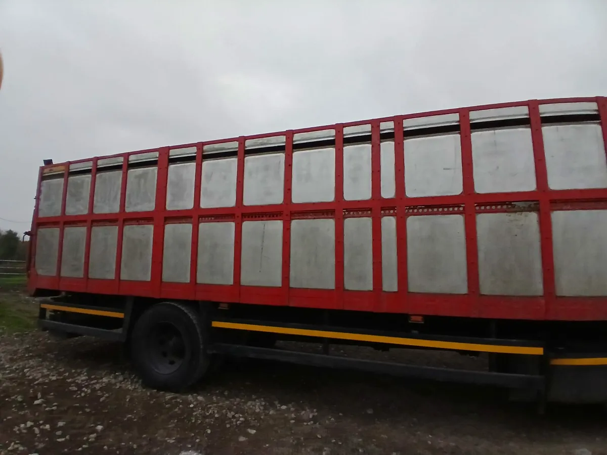 Cattle Lorry - Image 3
