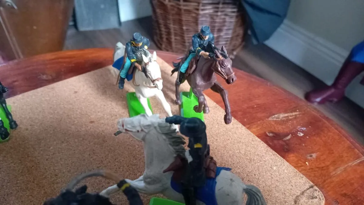 Britains deetail mounted - Image 4