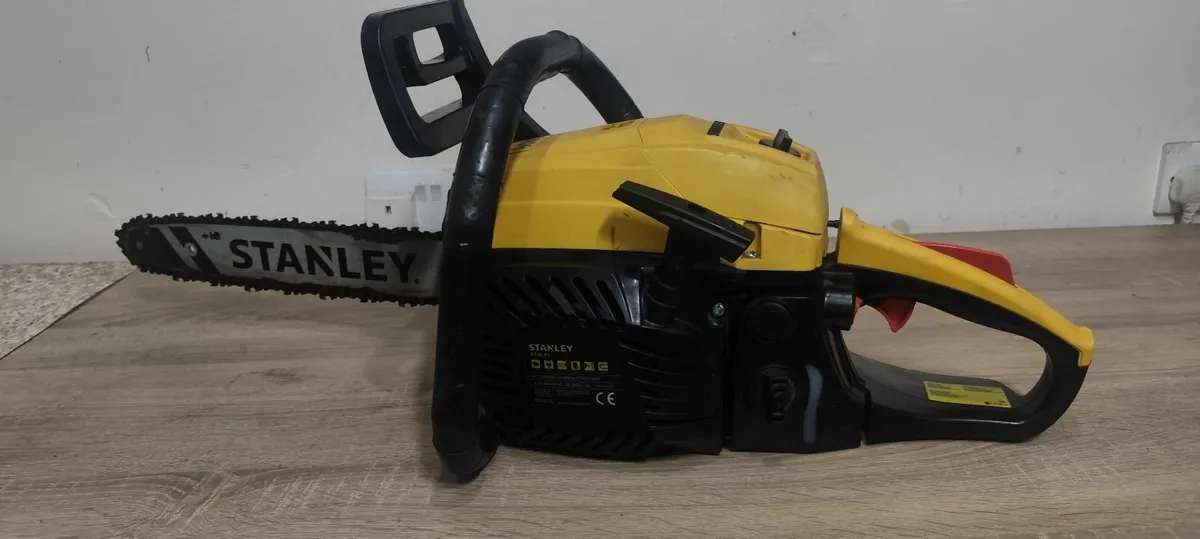 Chainsaw for sale - Image 1