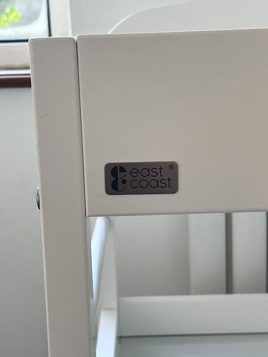 Baby Changing Table (Free) - Image 3
