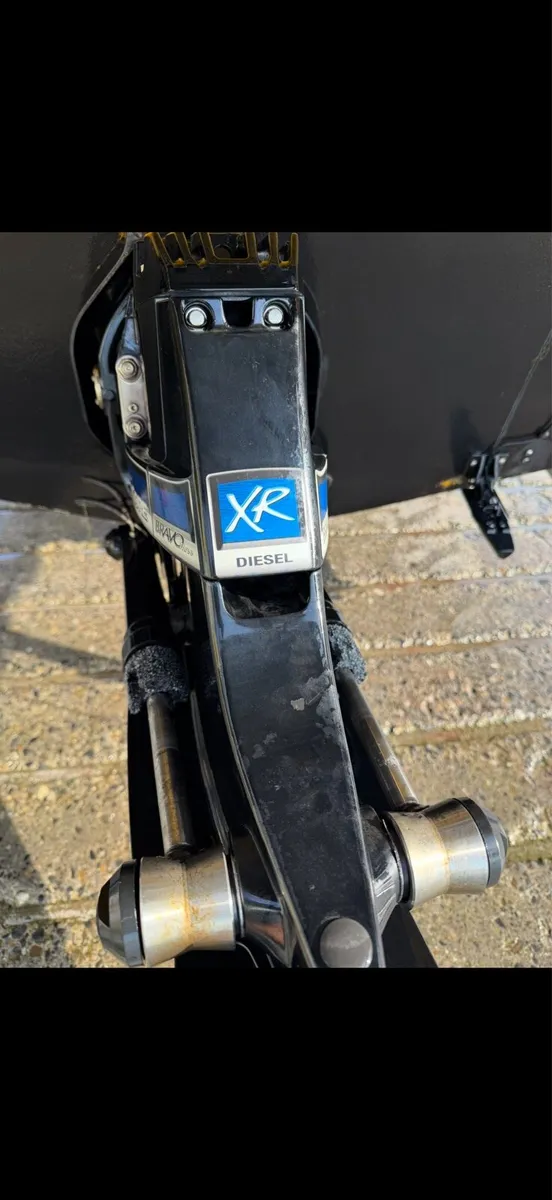 2 x Yanmar 6LPA STP2 & Bravo III XR outdrive - Image 4