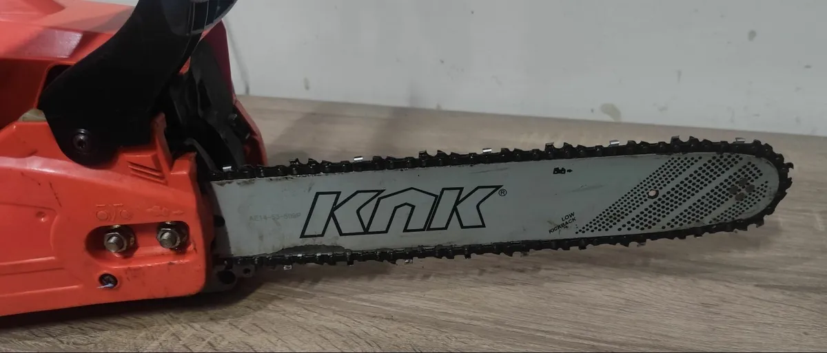 Chainsaw for sale - Image 3