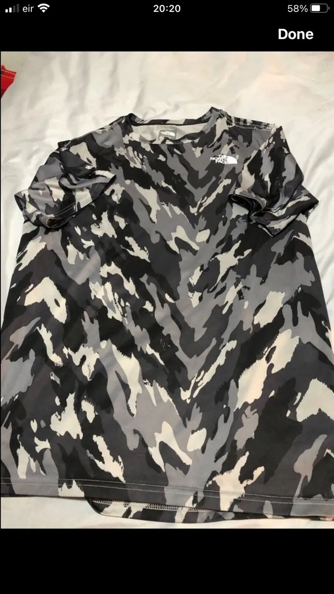 Boys under armour teeshirt size XL €5 - Image 2