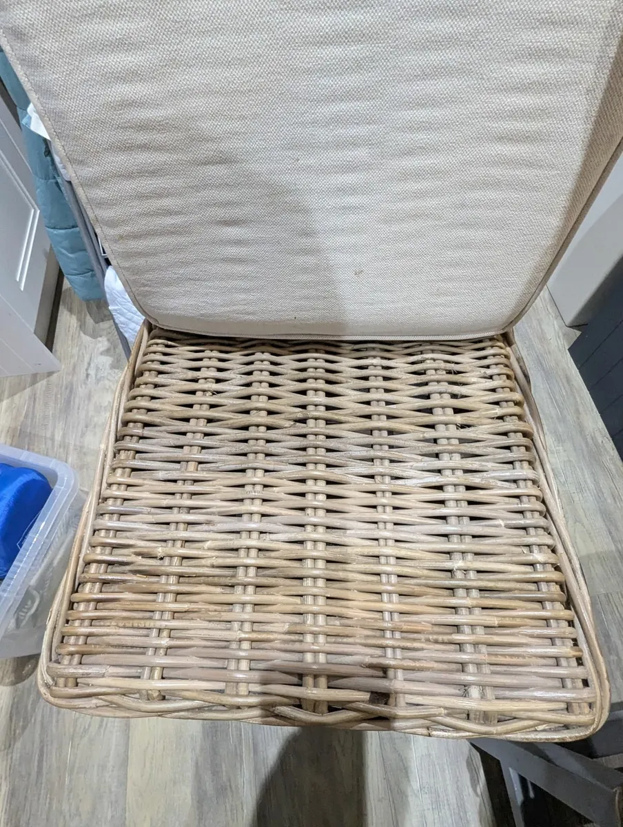 Kitchen Island stools x3 - Image 4