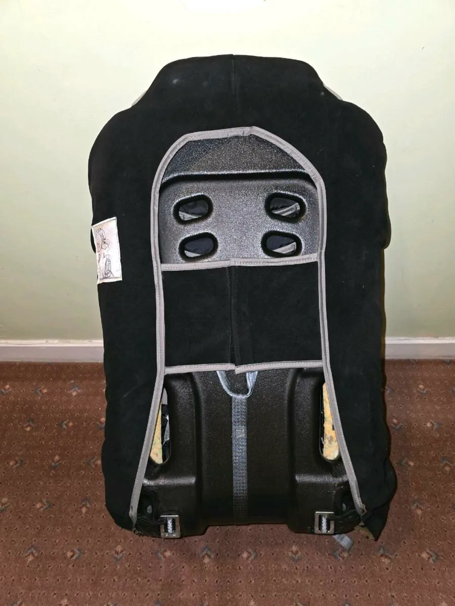 Voyager additional needs car seat - Image 4