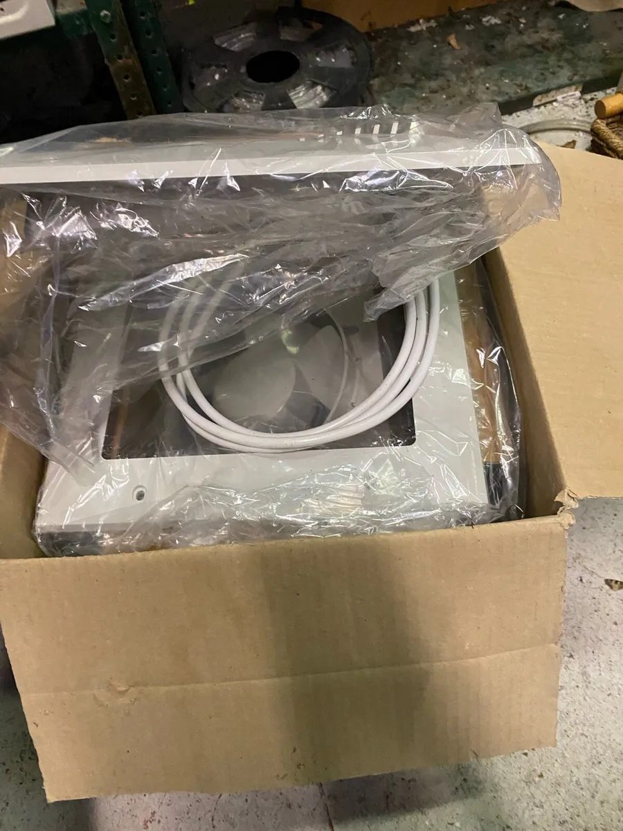 Vent axia fan - Image 2