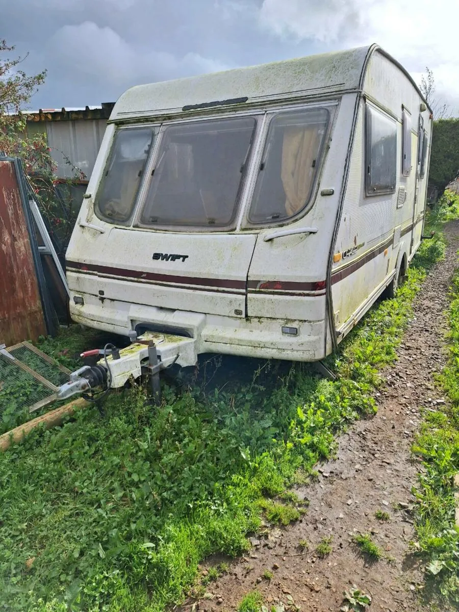 Caravan - Image 2