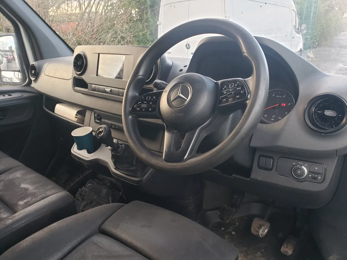 Mercedes-Benz Sprinter 2020 - Image 3